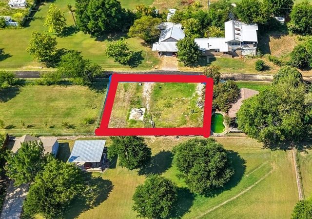 7312 County Road 965, Nevada, TX 75173
