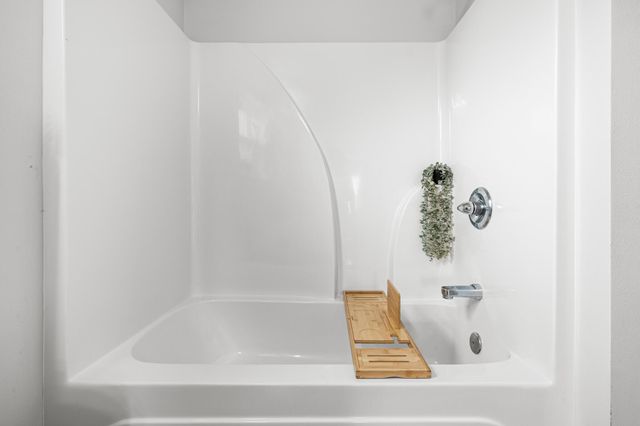 242 Terrance Lane, Mary Esther, FL 32569