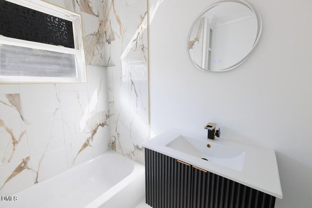 917 Gold Street N, Wilson, NC 27893