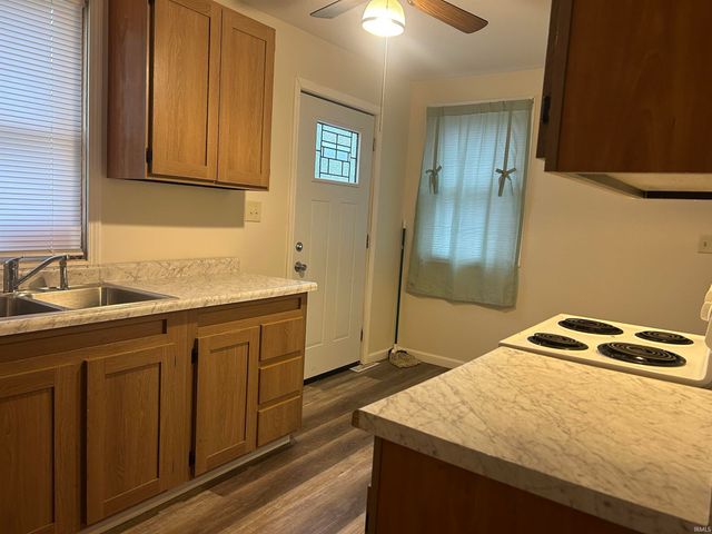 1806 Obrien Street, South Bend, IN 46628