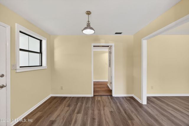 6715 FRYE Avenue W, Jacksonville, FL 32210