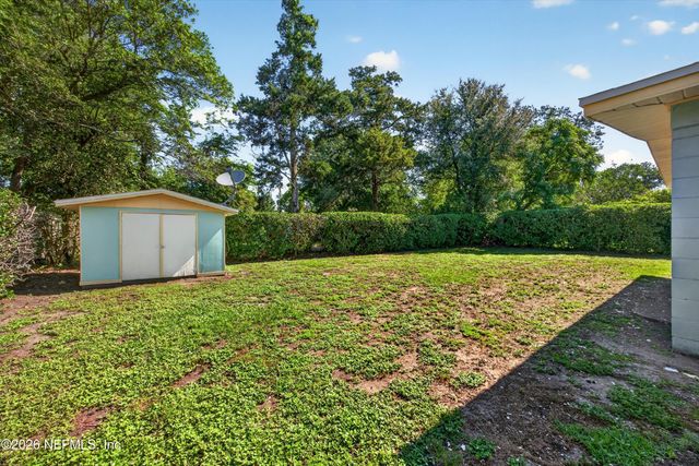 6715 FRYE Avenue W, Jacksonville, FL 32210