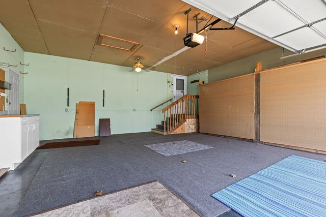 404 E Wood Lane, Belvidere, IL 61008