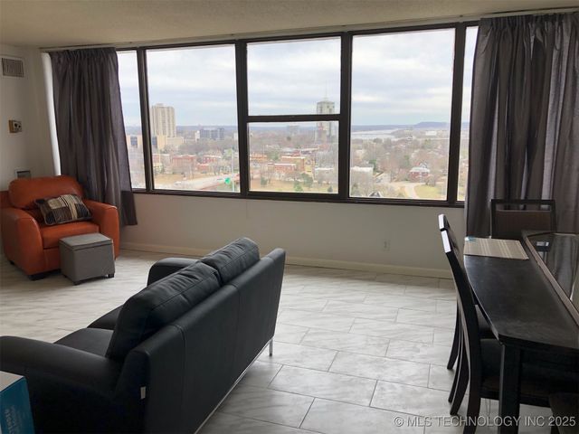 410 W 7th Street 1521, Tulsa, OK 74119