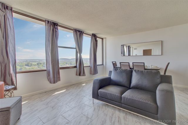 410 W 7th Street 1521, Tulsa, OK 74119