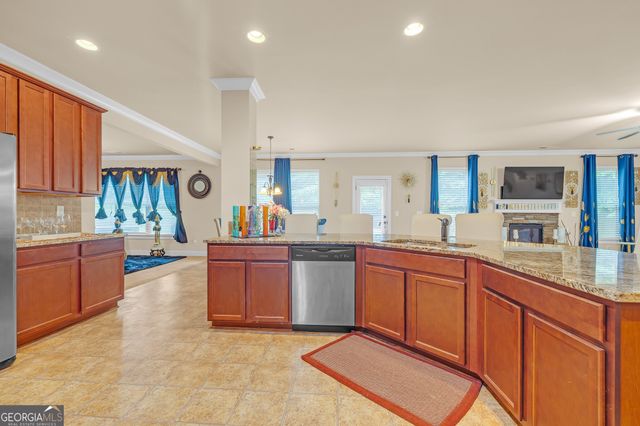 891 Lorrimont Lane, Fairburn, GA 30213