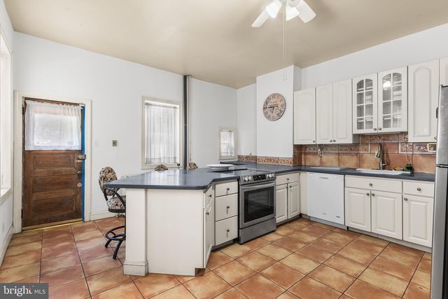 4339 BALTIMORE AVE, Philadelphia, PA 19104