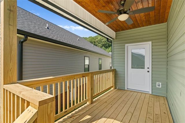 152 Washington St, Dalton, GA 30721