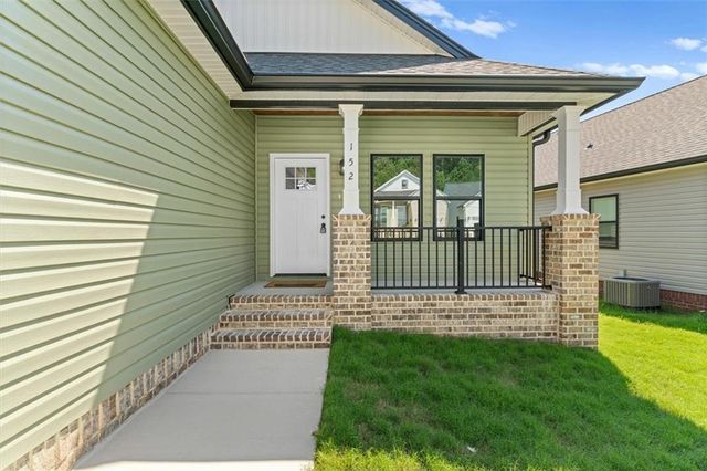 152 Washington St, Dalton, GA 30721