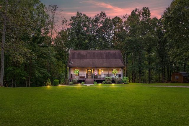 1230 Old Charlotte Pike, Pegram, TN 37143