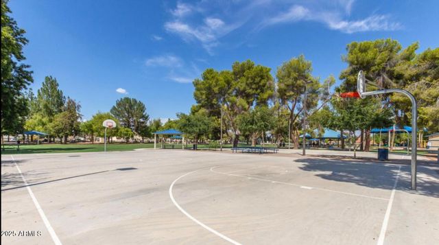 280 S ELIZABETH Way 14, Chandler, AZ 85225