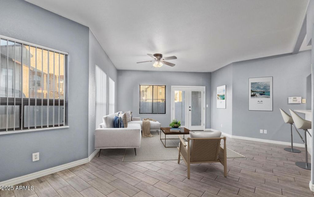 280 S ELIZABETH Way 14, Chandler, AZ 85225