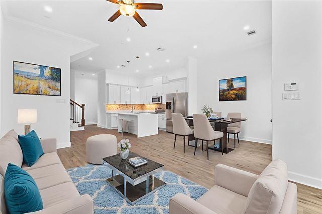 7805 Farnsworth Street A, Houston, TX 77022