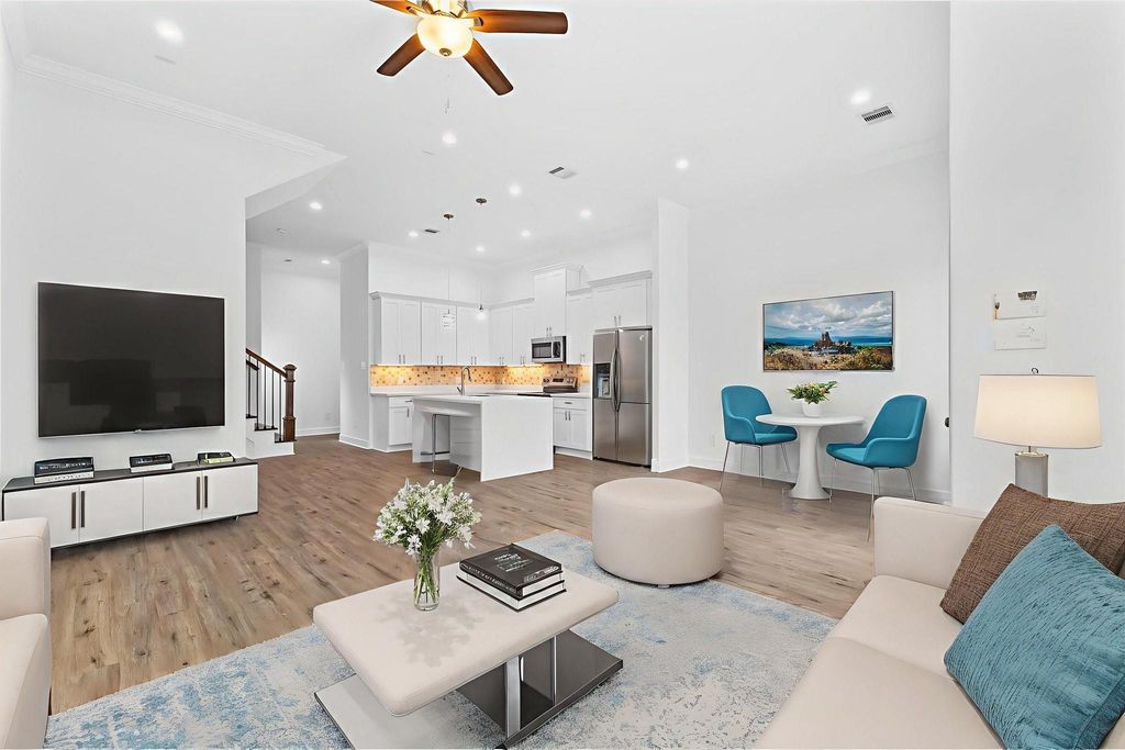 7805 Farnsworth Street A, Houston, TX 77022