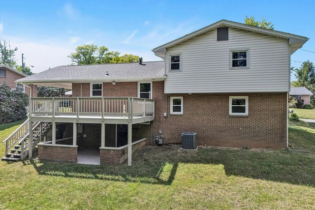3344 Pamlico DR, Roanoke, VA 24018