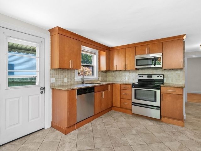194 Weston Street, Waltham, MA 02453