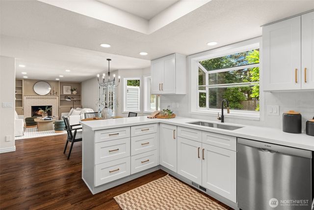 5624 95th Avenue Ct W, University Place, WA 98467
