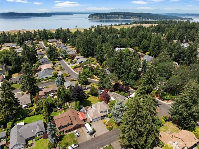 5624 95th Avenue Ct W, University Place, WA 98467