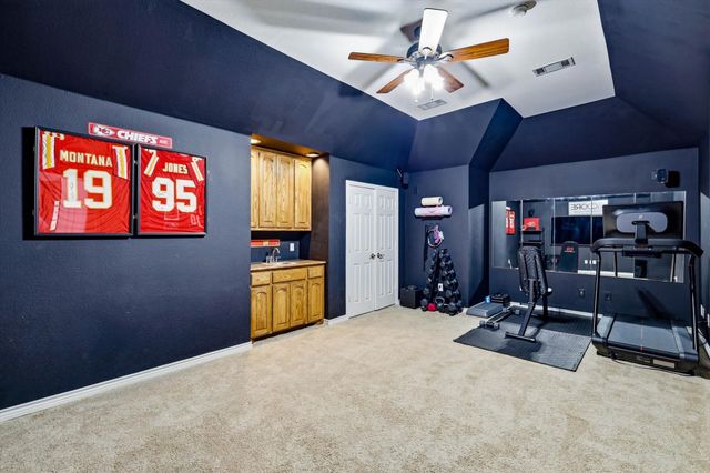 3306 Castlewood Boulevard, Highland Village, TX 75077