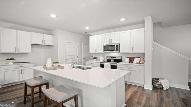 30 Cypress Loop, Port Wentworth, GA 31407