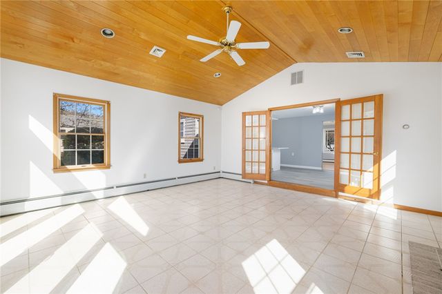 9 Long Pond Road, Coventry, RI 02816