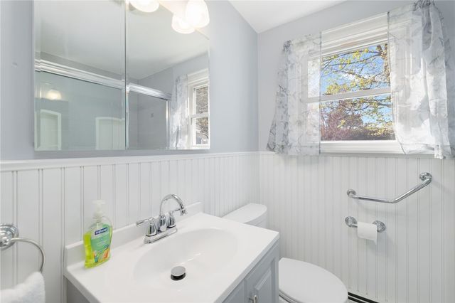 9 Long Pond Road, Coventry, RI 02816