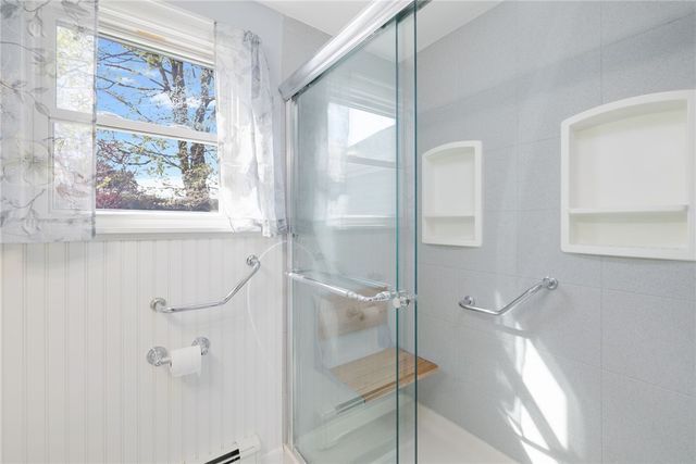 9 Long Pond Road, Coventry, RI 02816