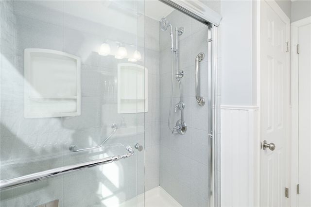 9 Long Pond Road, Coventry, RI 02816