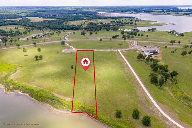 220 Lakeshore Lane, Windom, TX 75492