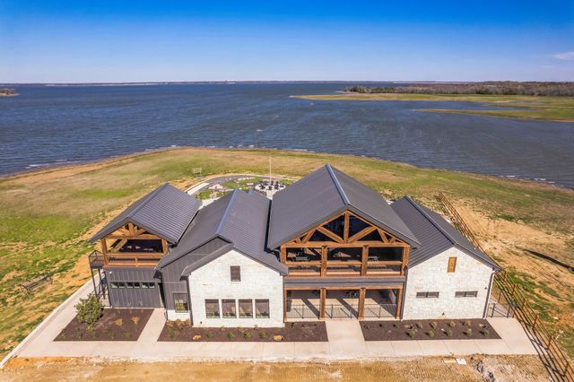 220 Lakeshore Lane, Windom, TX 75492