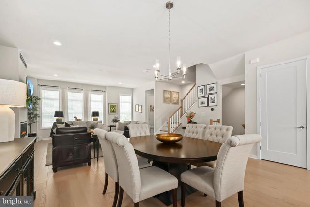 43909 EVELYN PATH TER, Ashburn, VA 20147