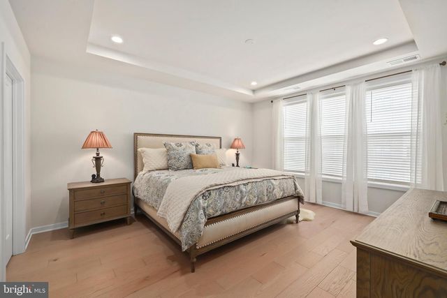 43909 EVELYN PATH TER, Ashburn, VA 20147