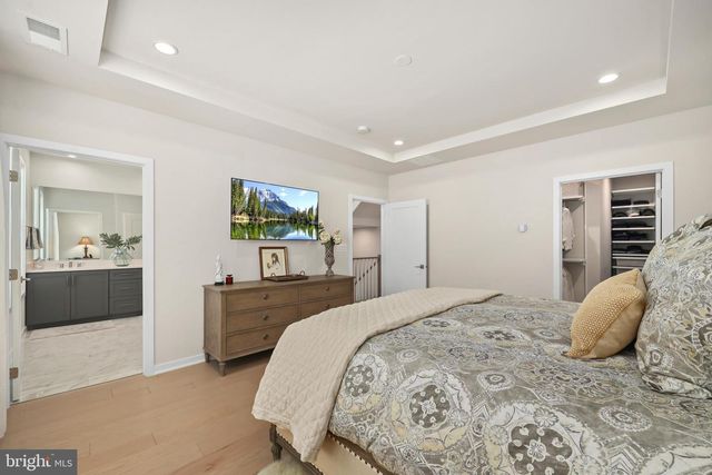 43909 EVELYN PATH TER, Ashburn, VA 20147