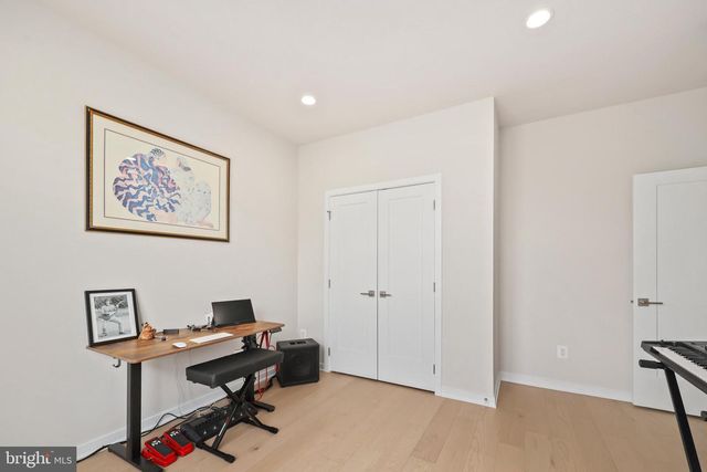 43909 EVELYN PATH TER, Ashburn, VA 20147