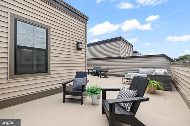 43909 EVELYN PATH TER, Ashburn, VA 20147