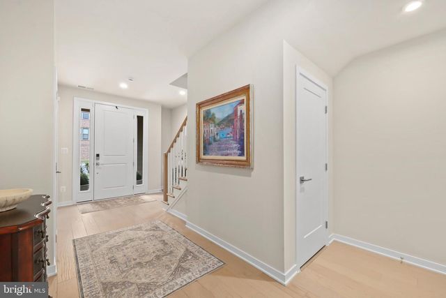 43909 EVELYN PATH TER, Ashburn, VA 20147