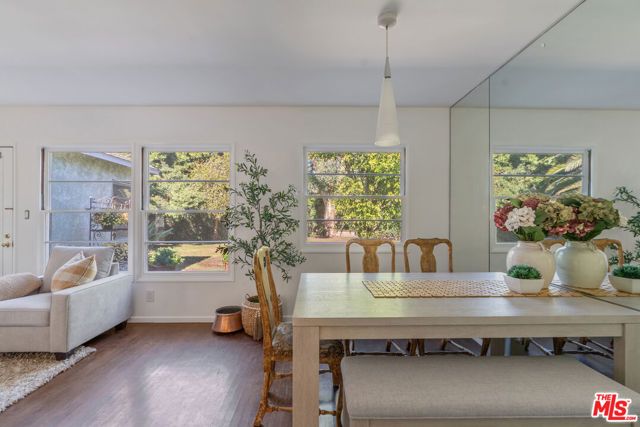 3031 S Bentley Avenue, Los Angeles, CA 90034