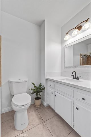 451 Magnolia Circle, Hemet, CA 92543