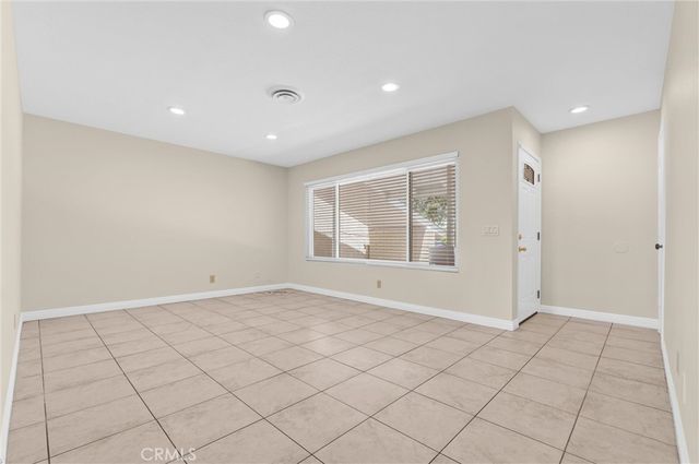 451 Magnolia Circle, Hemet, CA 92543