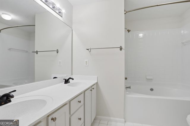 205 Abbotts Mill Drive # 11, Johns Creek, GA 30097