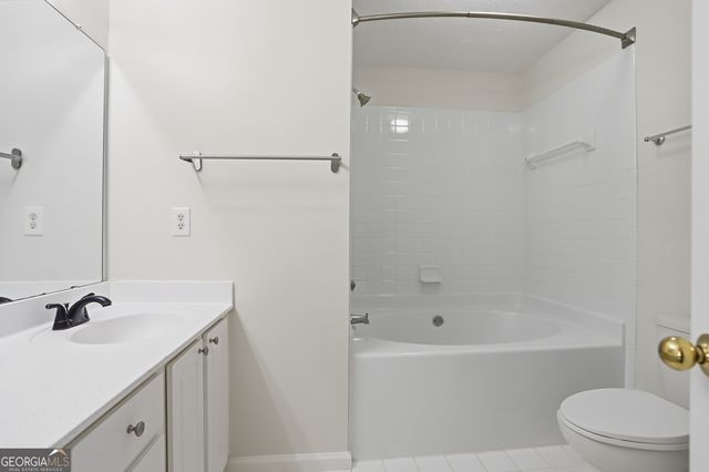 205 Abbotts Mill Drive # 11, Johns Creek, GA 30097