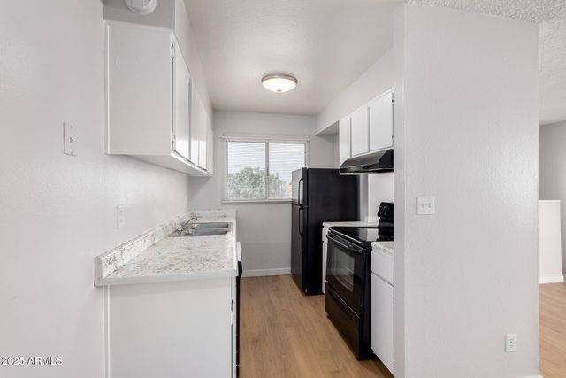 4867 W PALO VERDE Drive, Glendale, AZ 85301