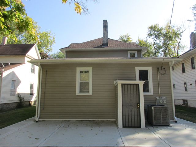 369 S Chicago Avenue, Kankakee, IL 60901