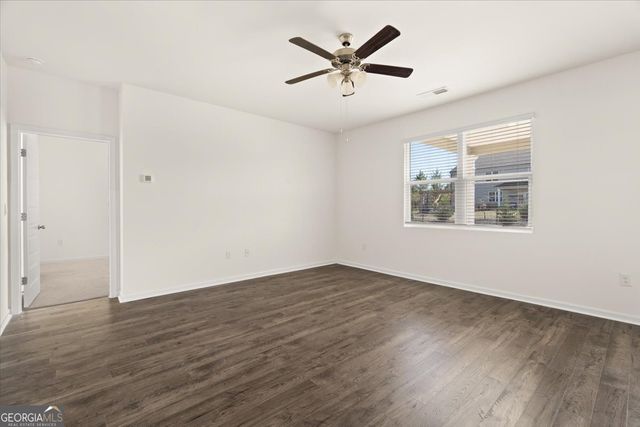 296 Canyon Ferry Way, Hoschton, GA 30548