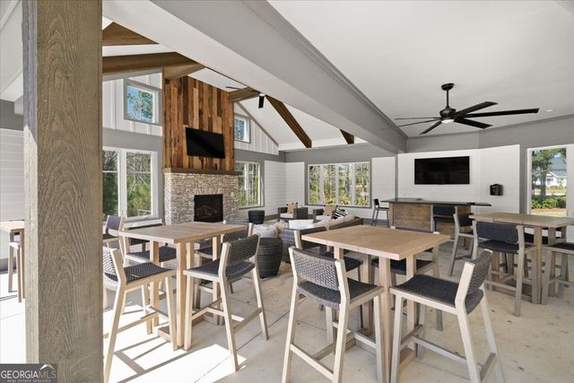 296 Canyon Ferry Way, Hoschton, GA 30548