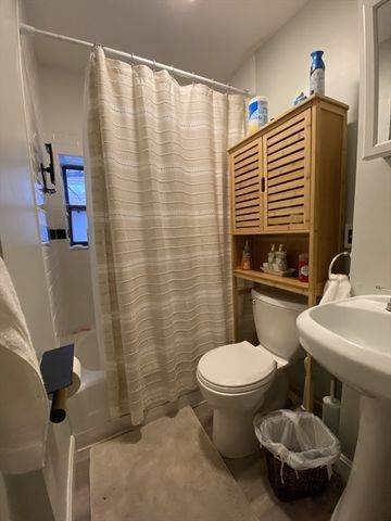 1880 Commonwealth Ave 3, Boston, MA 02135