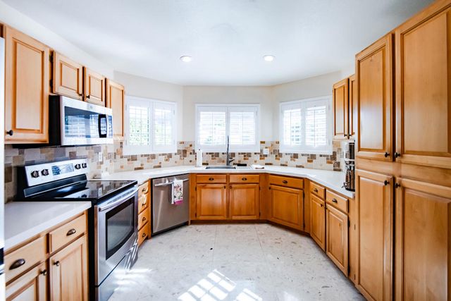 54065 Avenida Vallejo, La Quinta, CA 92253