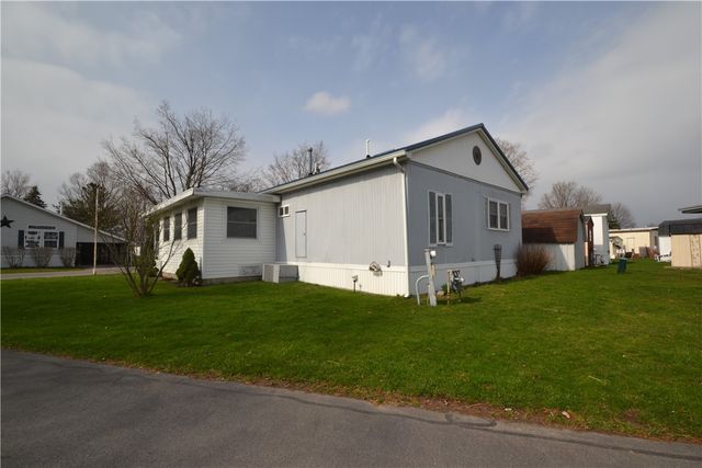 210 Oneida Way, Manchester, NY 14504