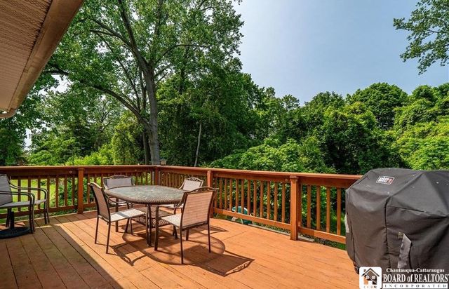 14 Westerly Drive, Pomfret, NY 14063