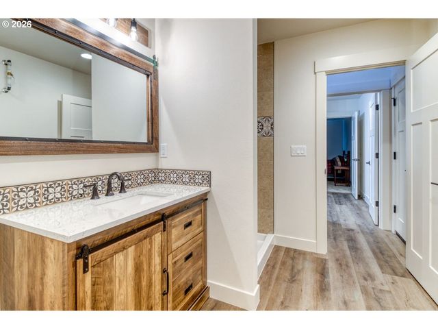 52624 SUNRISE Blvd, La Pine, OR 97739